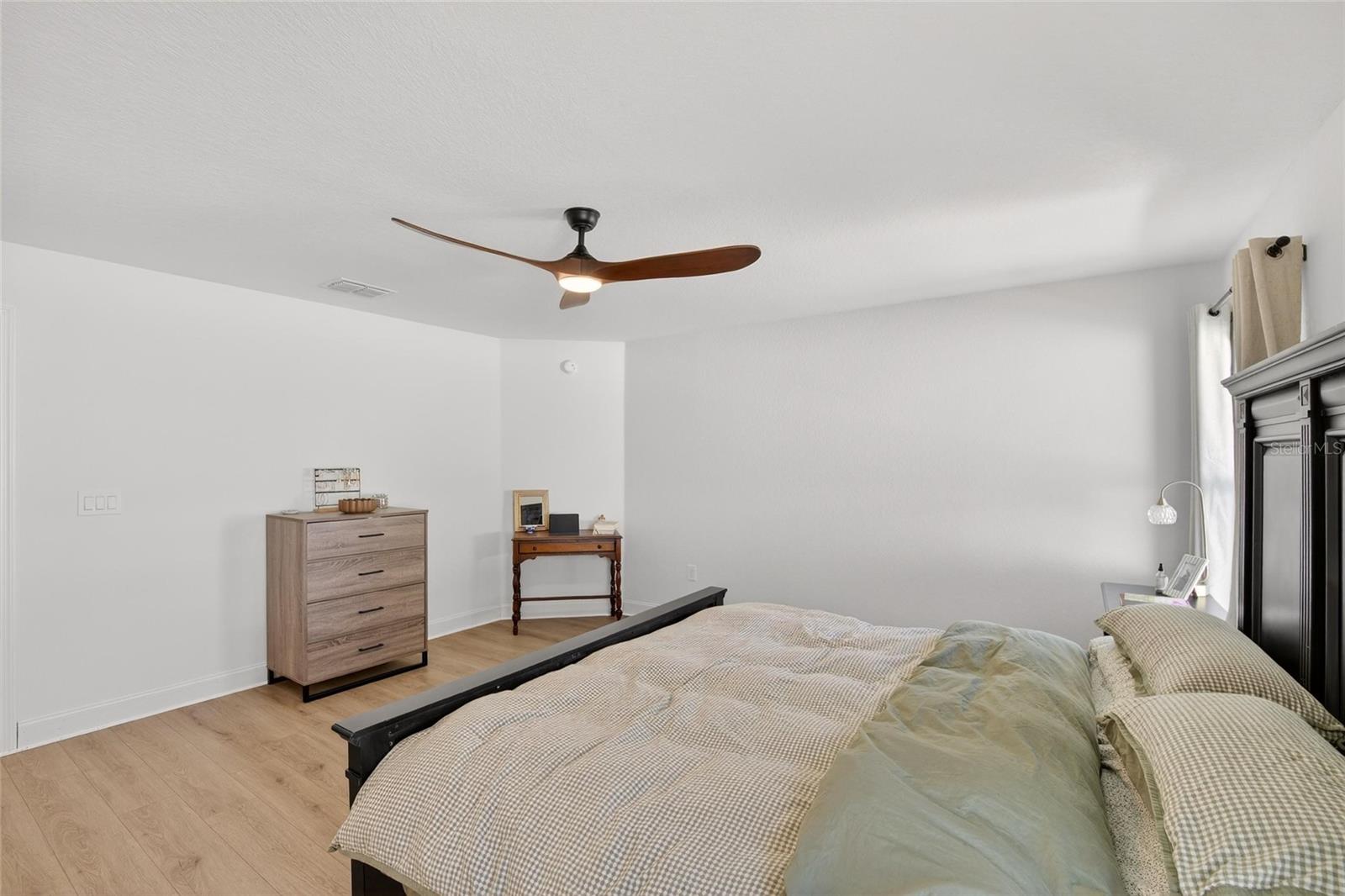 Image 25 of 40 For 1210 Third Court