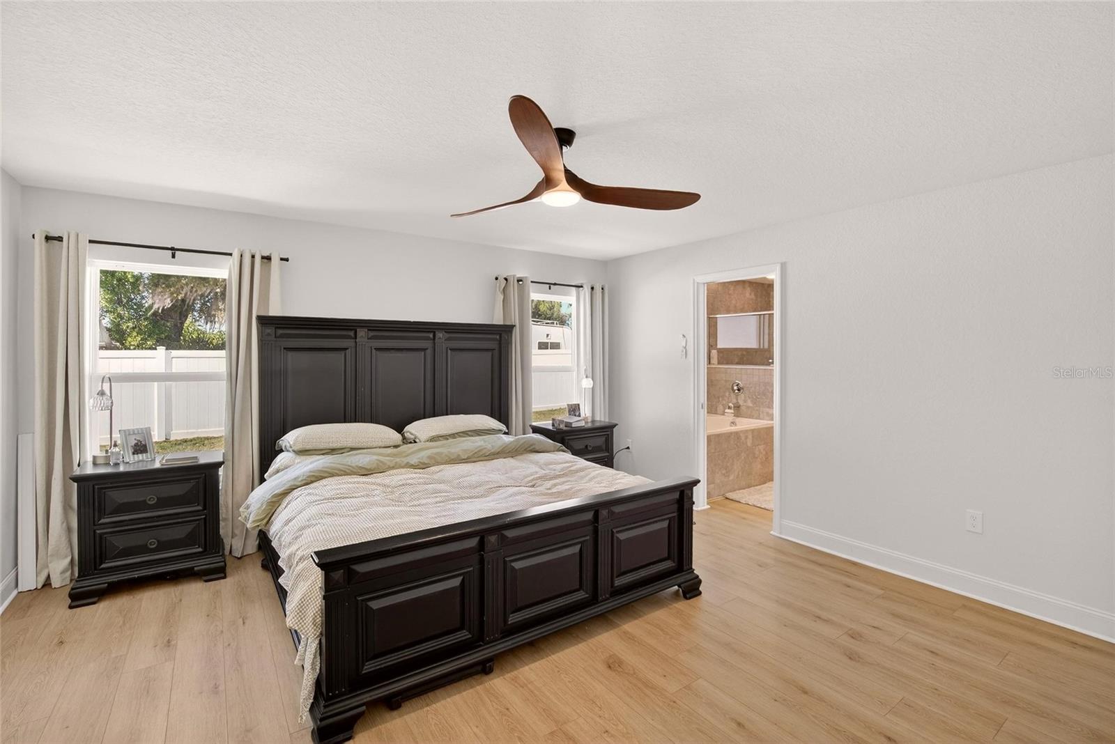 Image 26 of 40 For 1210 Third Court