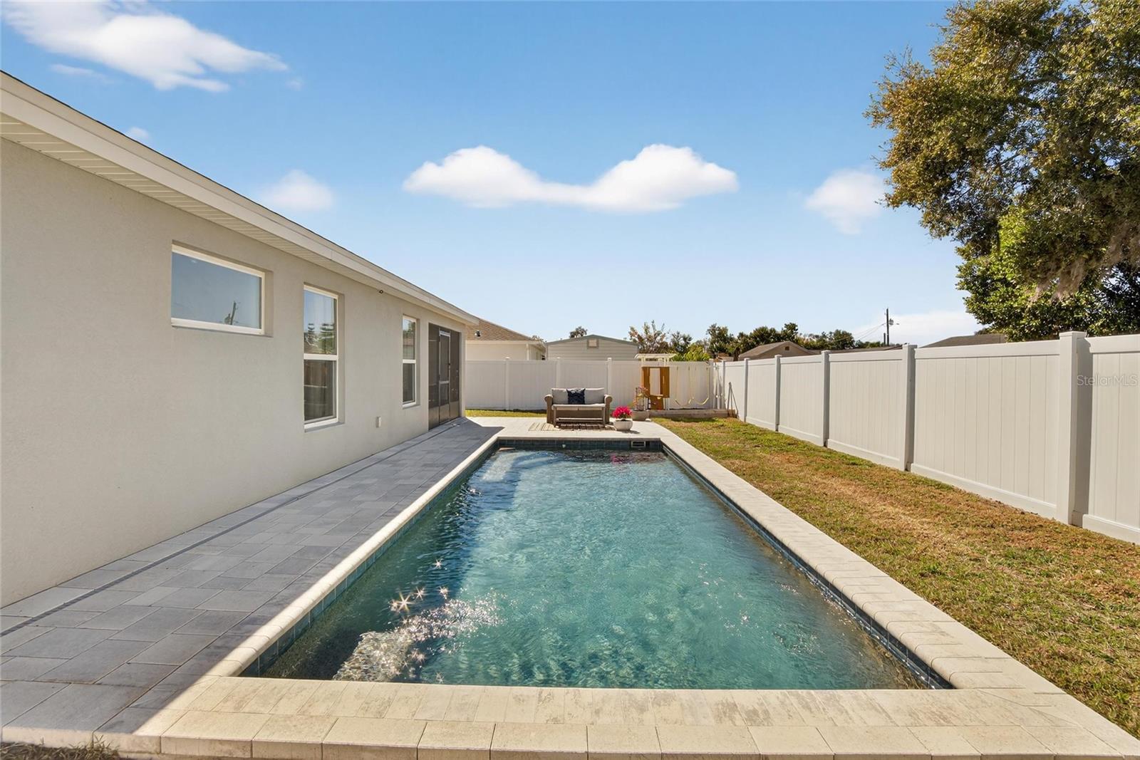 Image 35 of 40 For 1210 Third Court