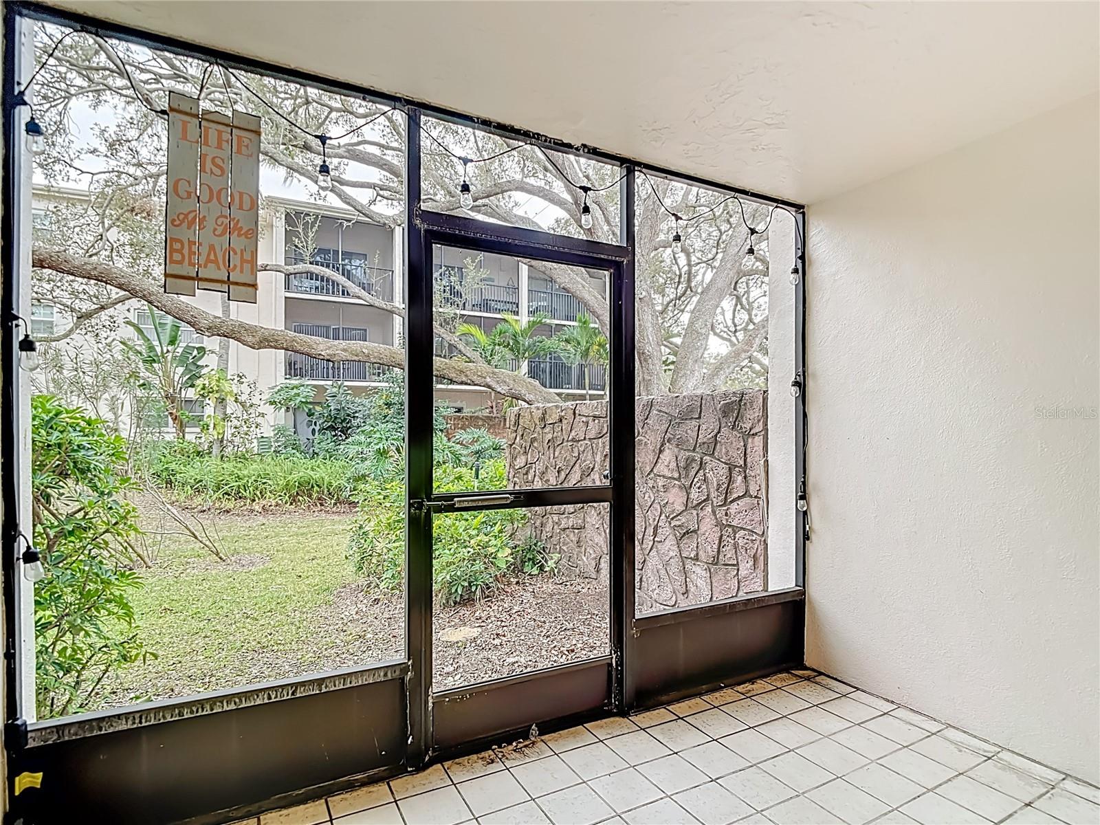 Image 13 of 14 For 831 Maple Court 109