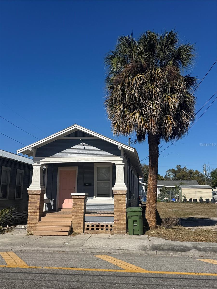 Image 2 of 2 For 2506 1-2 Columbus Drive