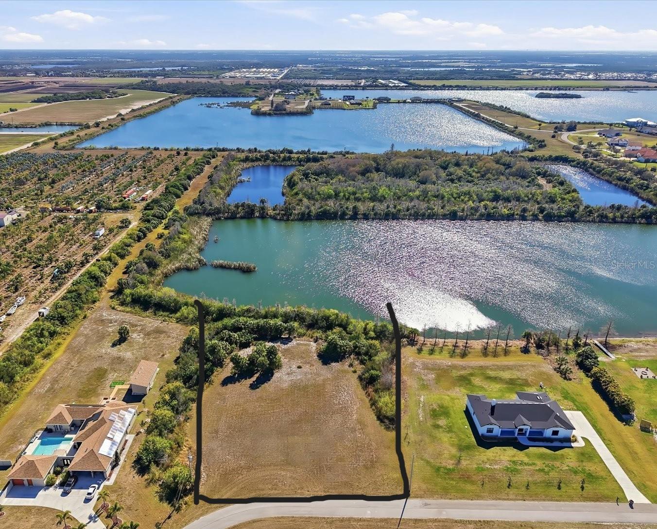 Image 2 of 22 For Smilodon Trail