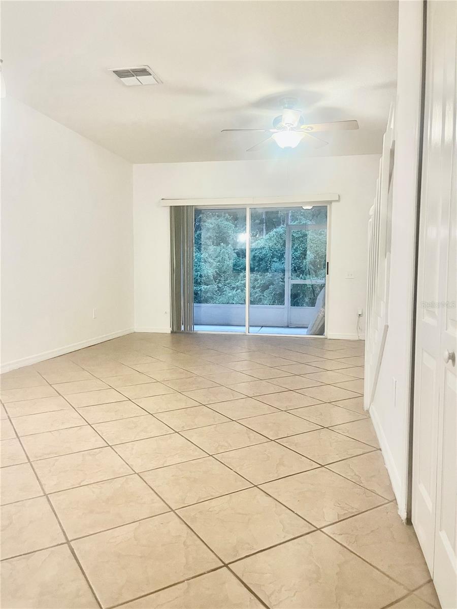 Image 8 of 25 For 1211 Kennewick Court