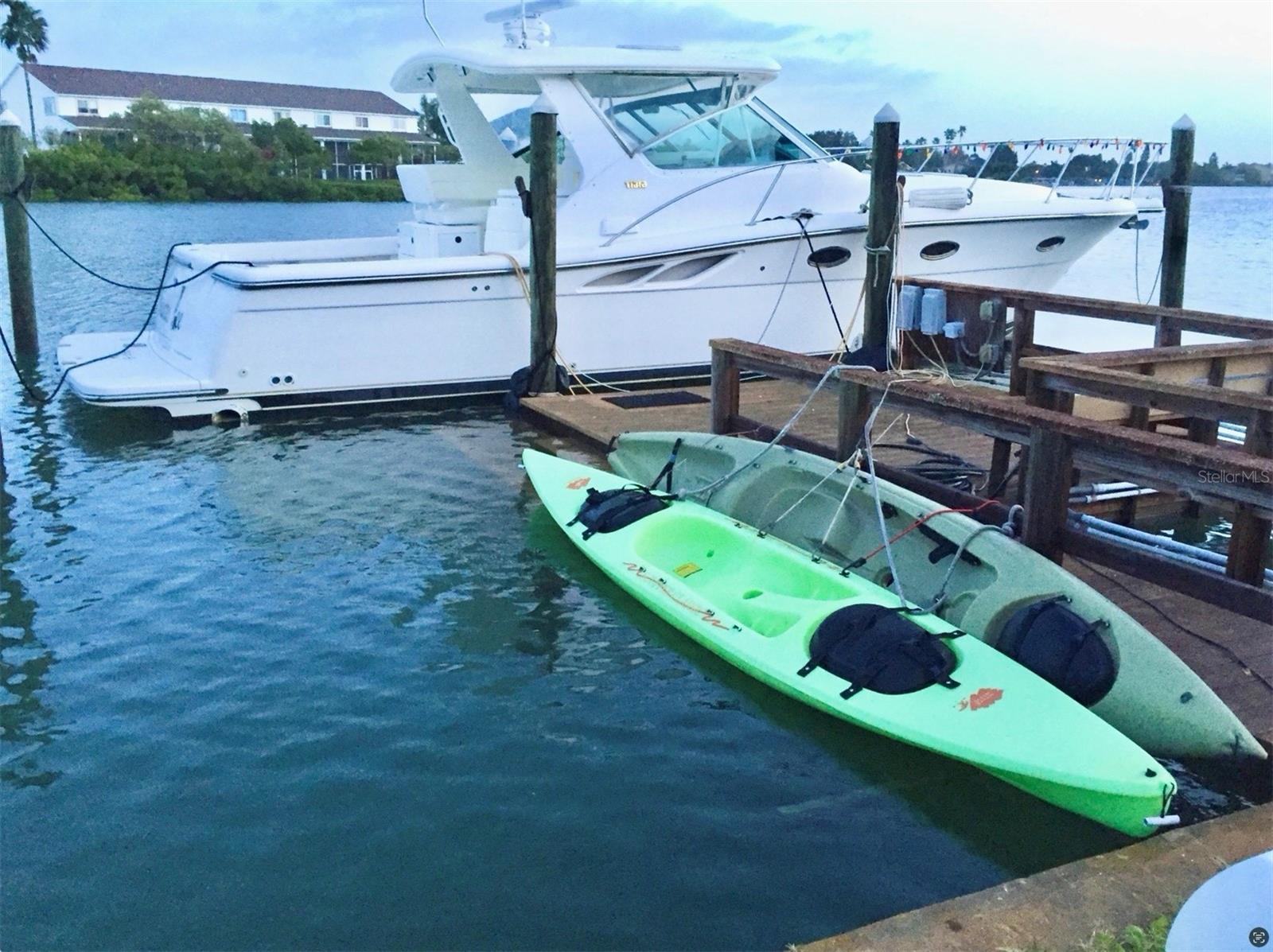 Image 8 of 23 For 322 La Hacienda Drive