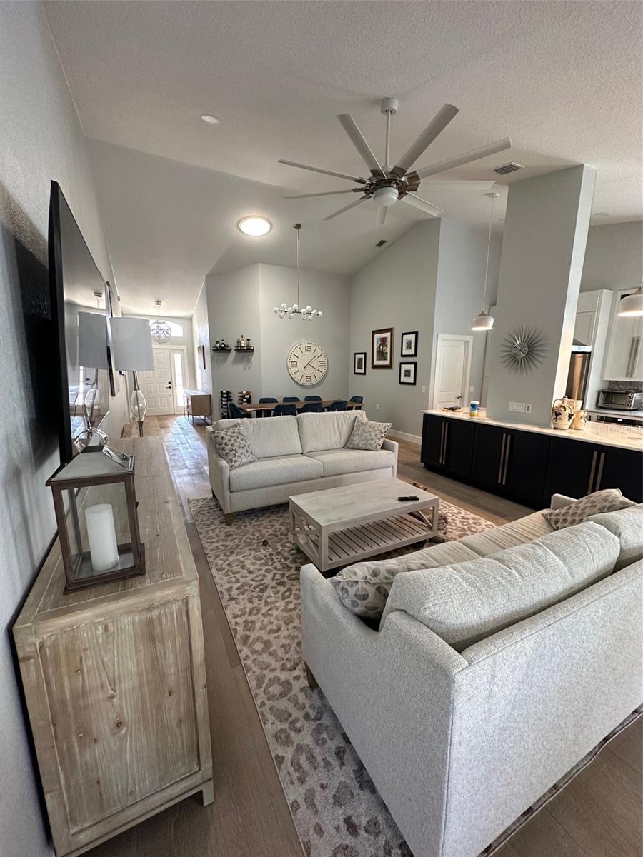 Image 9 of 46 For 3535 Birkdale Lane