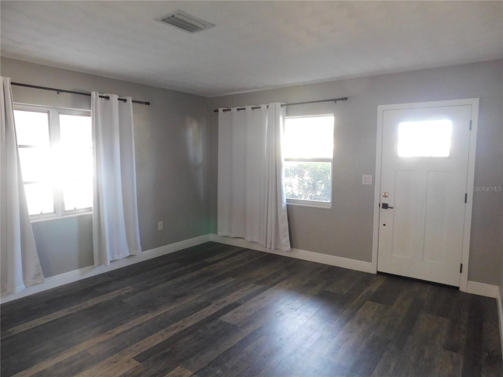 Image 4 of 19 For 1116 65th Street Nw