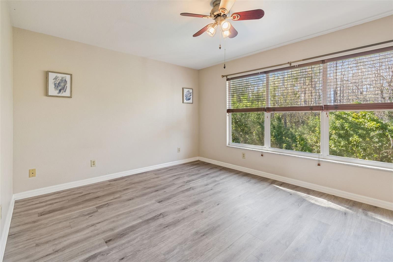 Image 22 of 46 For 8809 Casablanca Way