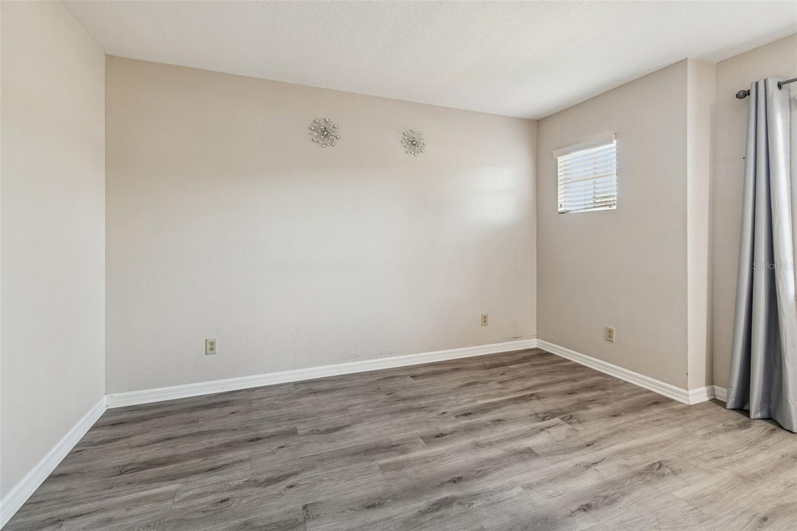 Image 27 of 46 For 8809 Casablanca Way