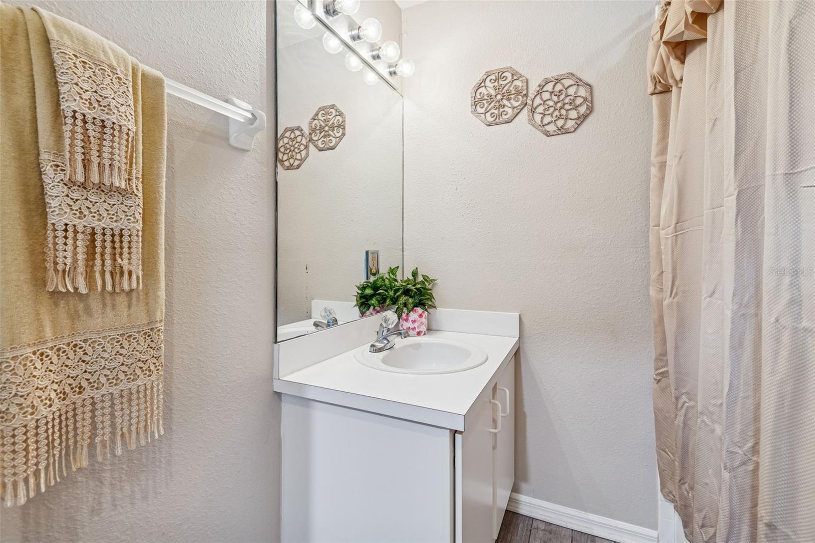 Image 33 of 46 For 8809 Casablanca Way