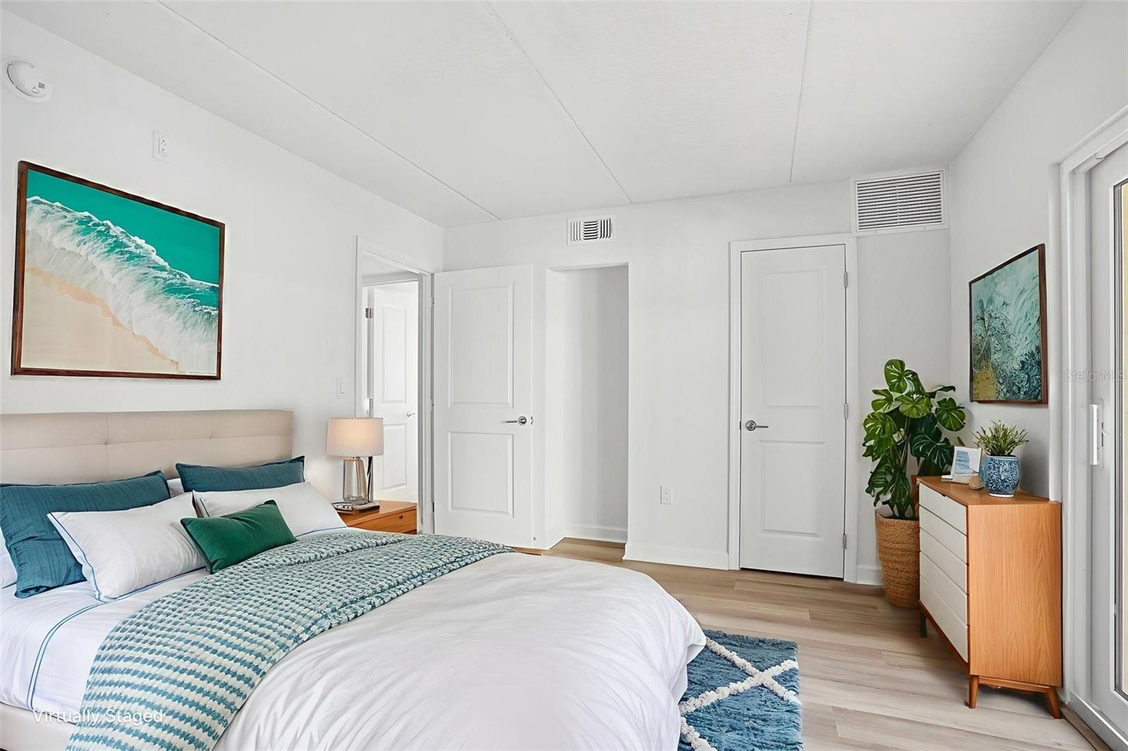 Image 5 of 29 For 8911 Blind Pass Road 122