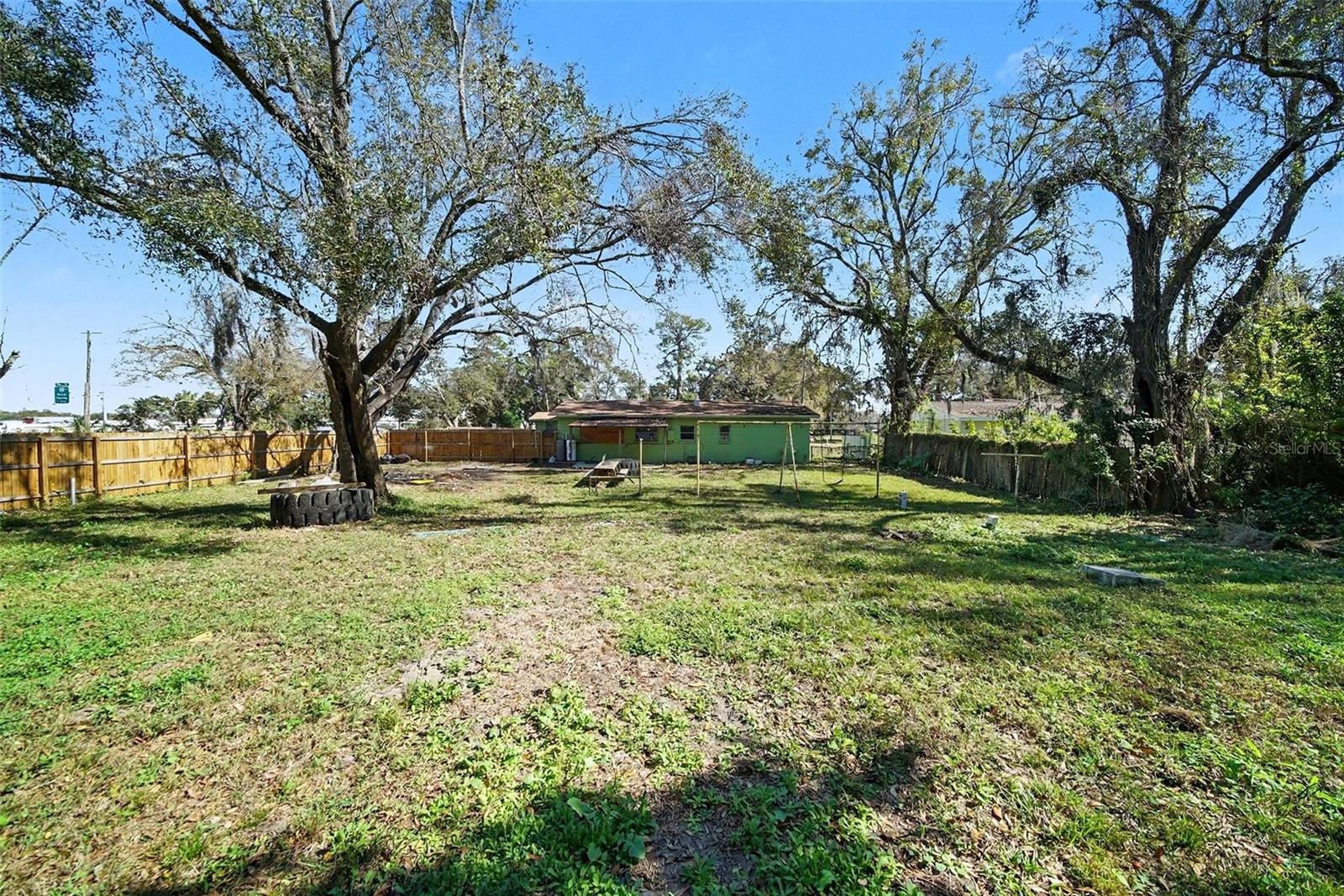 Image 25 of 39 For 5016 Garden Lane