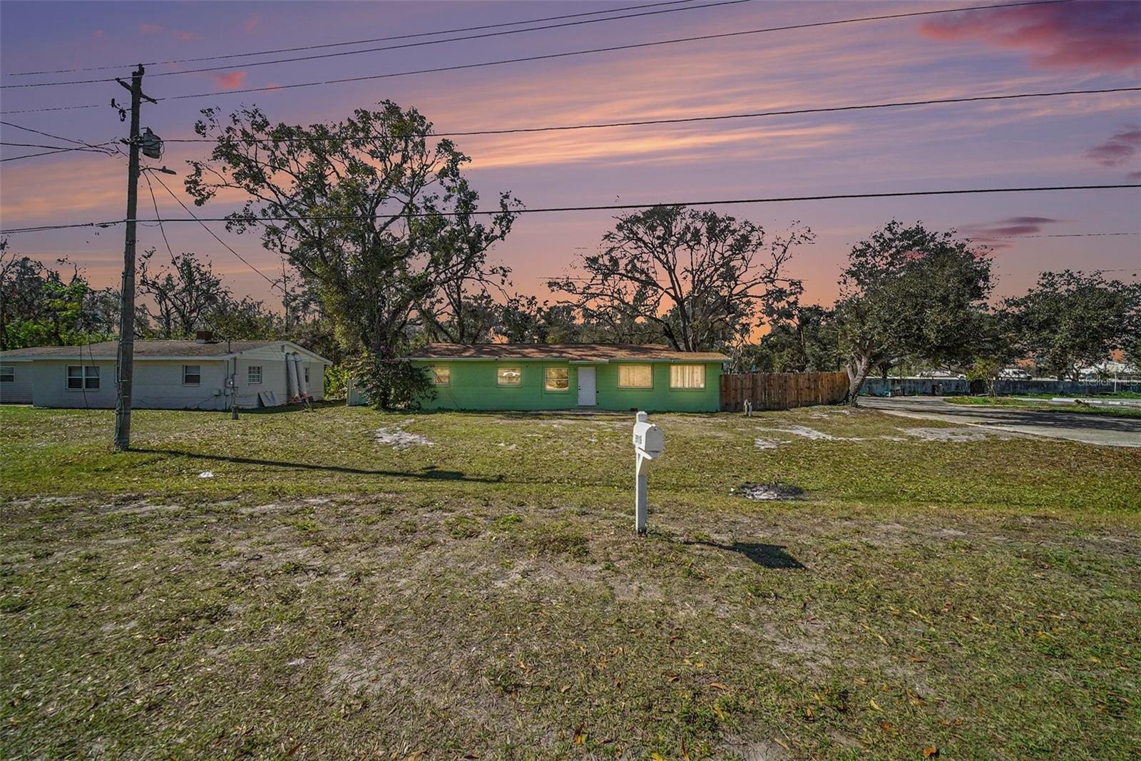 Image 37 of 39 For 5016 Garden Lane