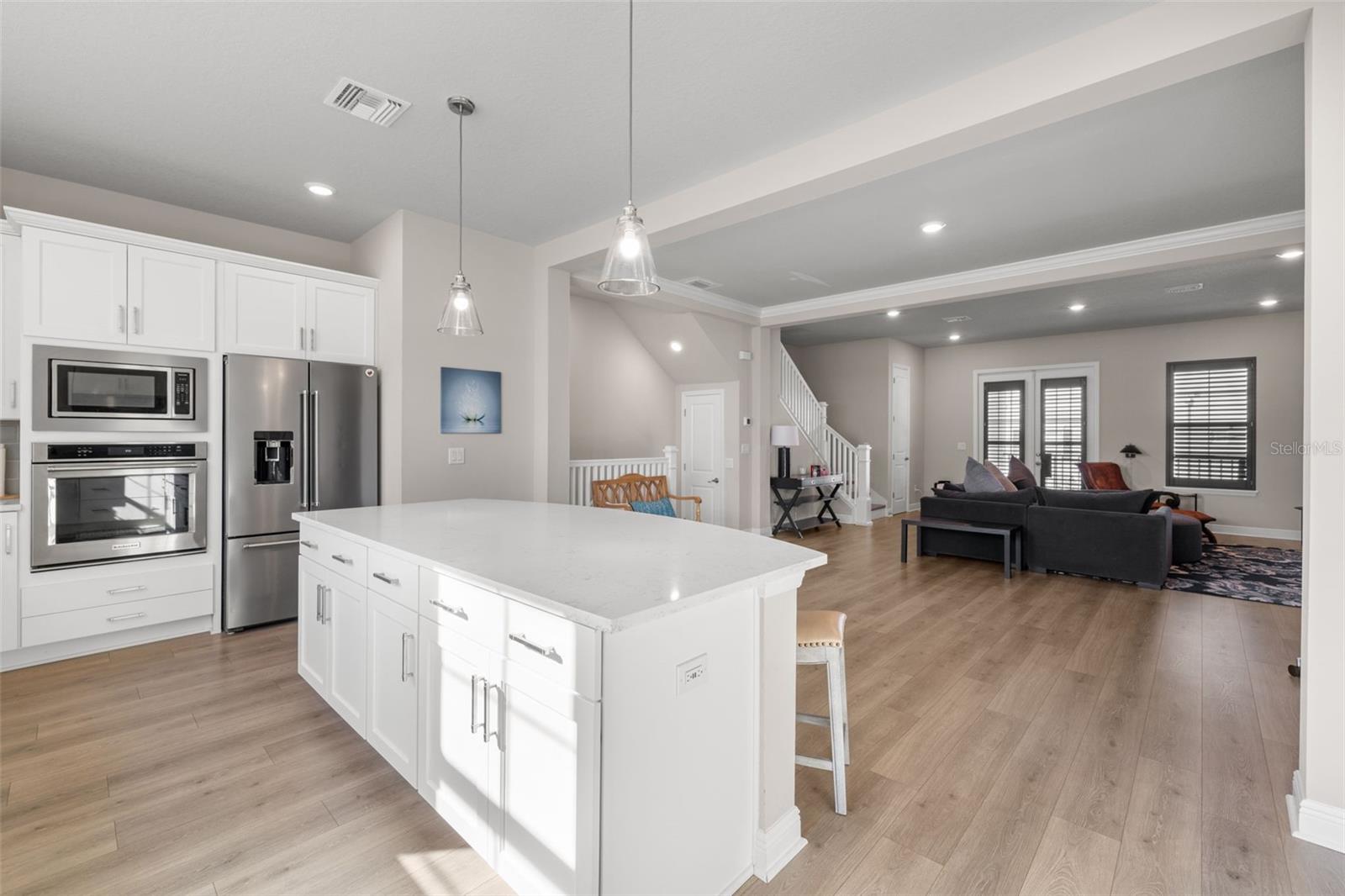 Image 14 of 35 For 2112 Azeele Street