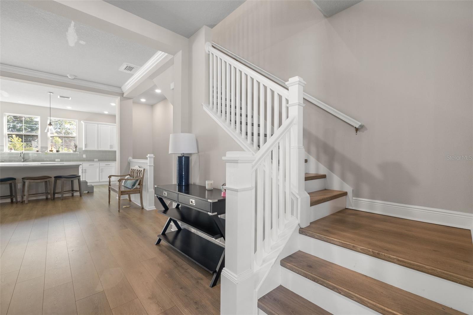 Image 19 of 35 For 2112 Azeele Street