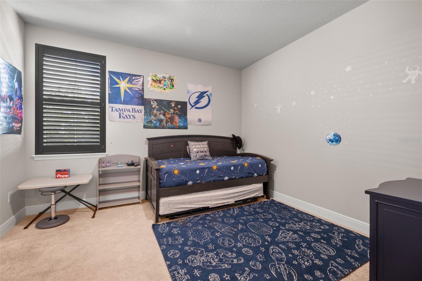 Image 21 of 35 For 2112 Azeele Street