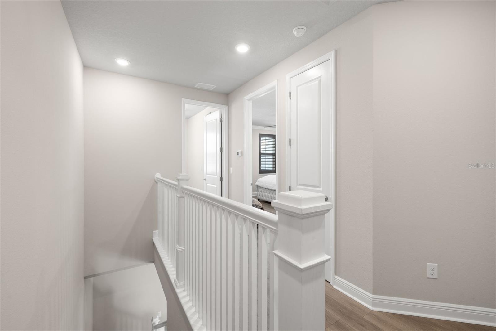 Image 25 of 35 For 2112 Azeele Street