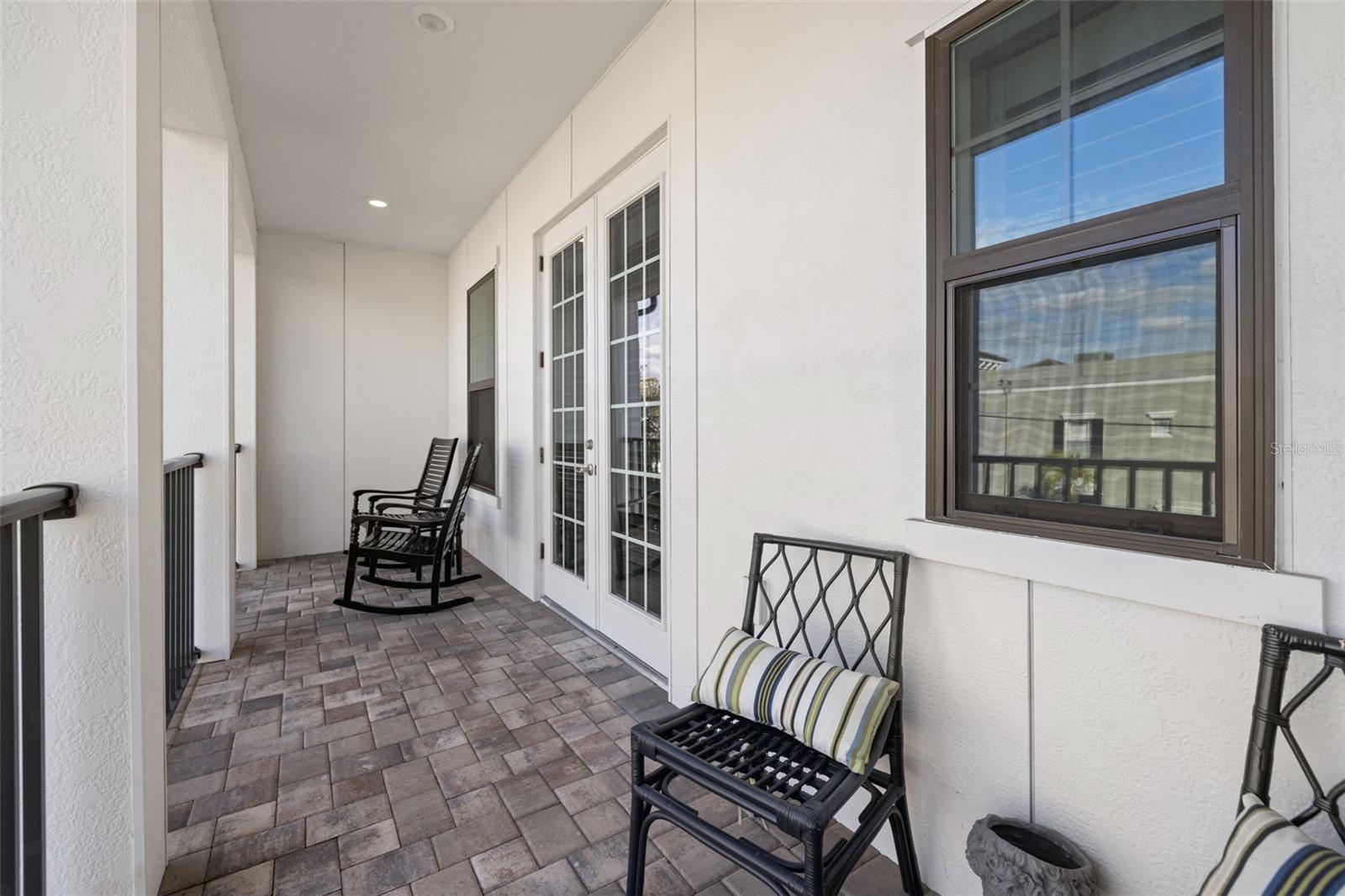 Image 33 of 35 For 2112 Azeele Street