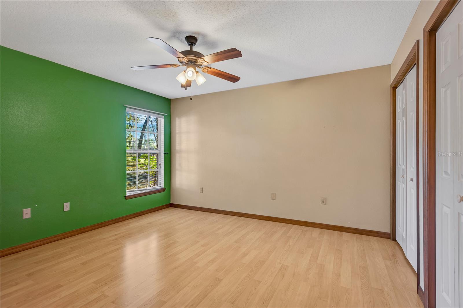 Image 22 of 52 For 11534 River Country Drive