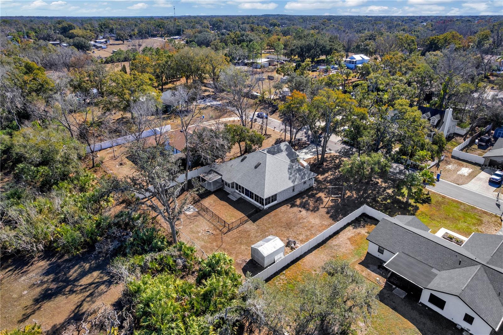 Image 36 of 52 For 11534 River Country Drive