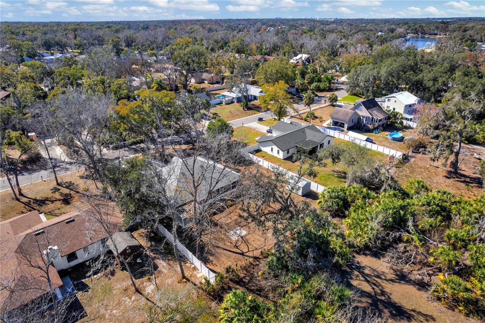 Image 37 of 52 For 11534 River Country Drive