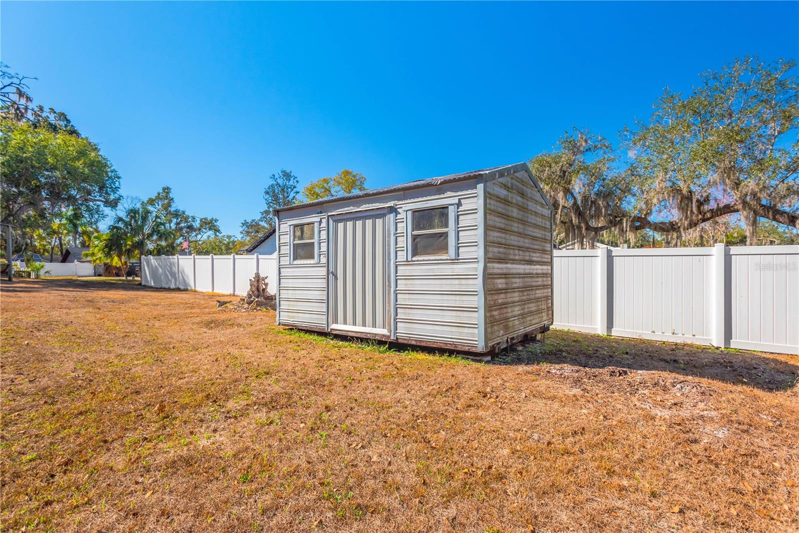 Image 42 of 52 For 11534 River Country Drive