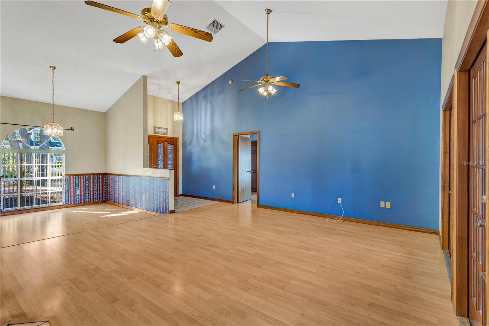 Image 5 of 52 For 11534 River Country Drive