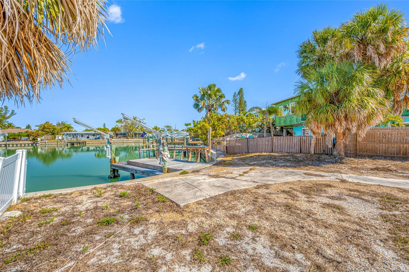 Image 21 of 25 For 625 80th Avenue