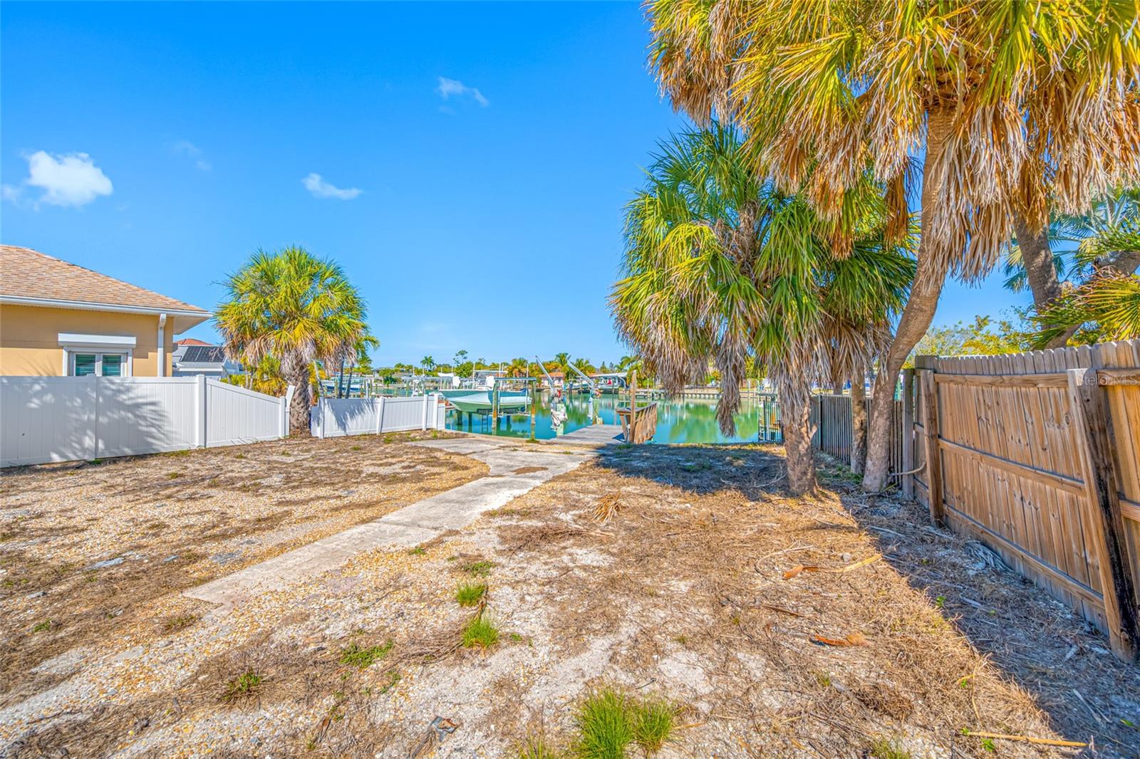 Image 23 of 25 For 625 80th Avenue