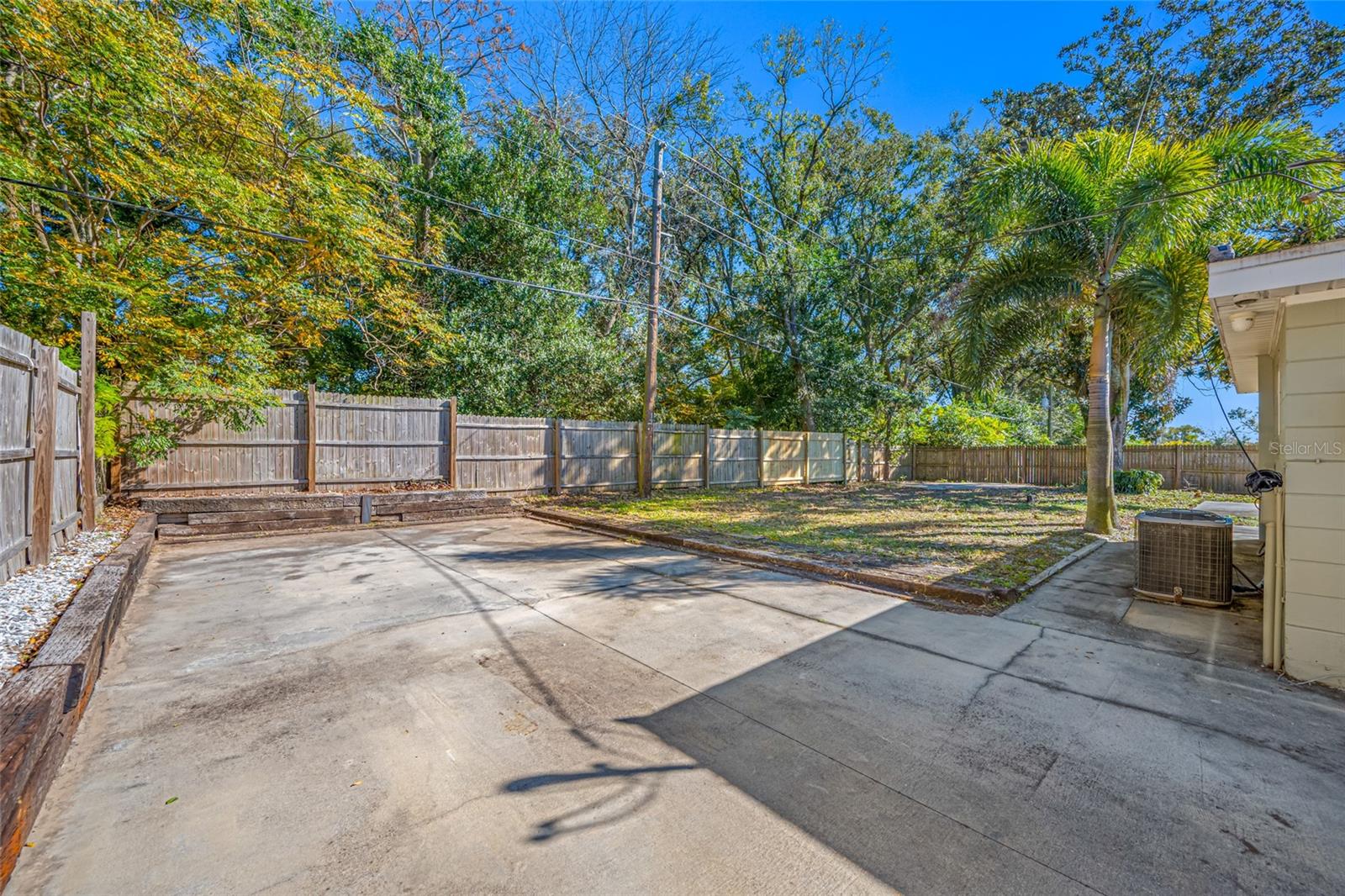 Image 15 of 61 For 3412 Peterborough Street