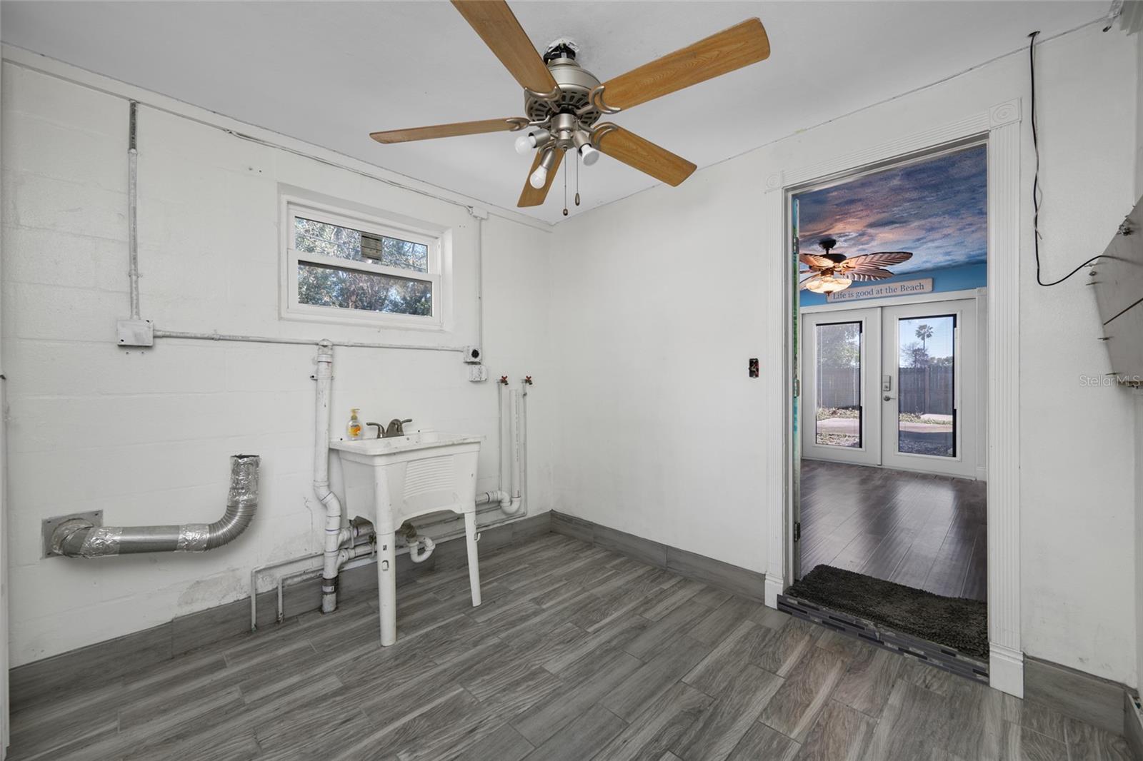 Image 53 of 61 For 3412 Peterborough Street