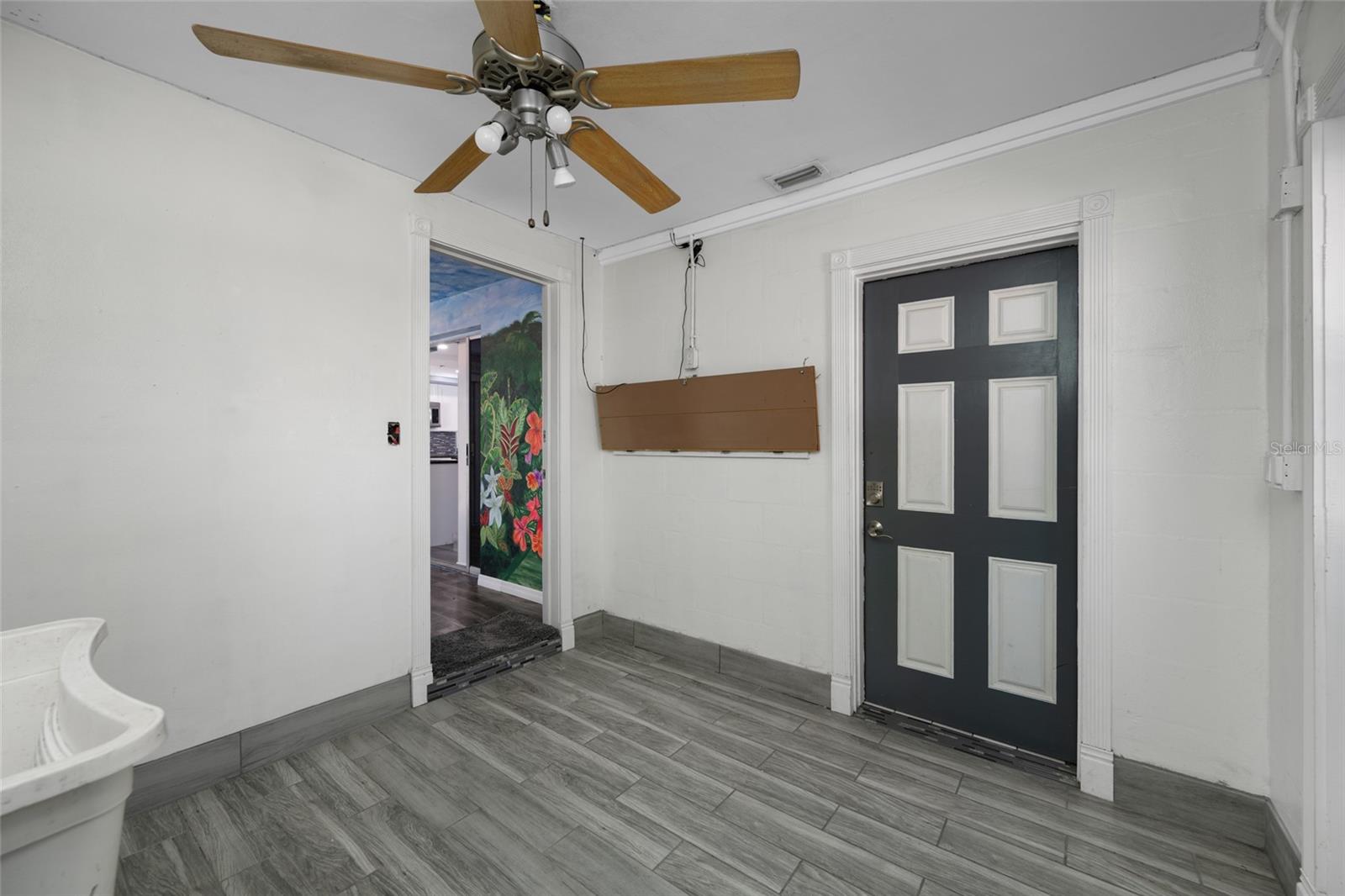 Image 54 of 61 For 3412 Peterborough Street