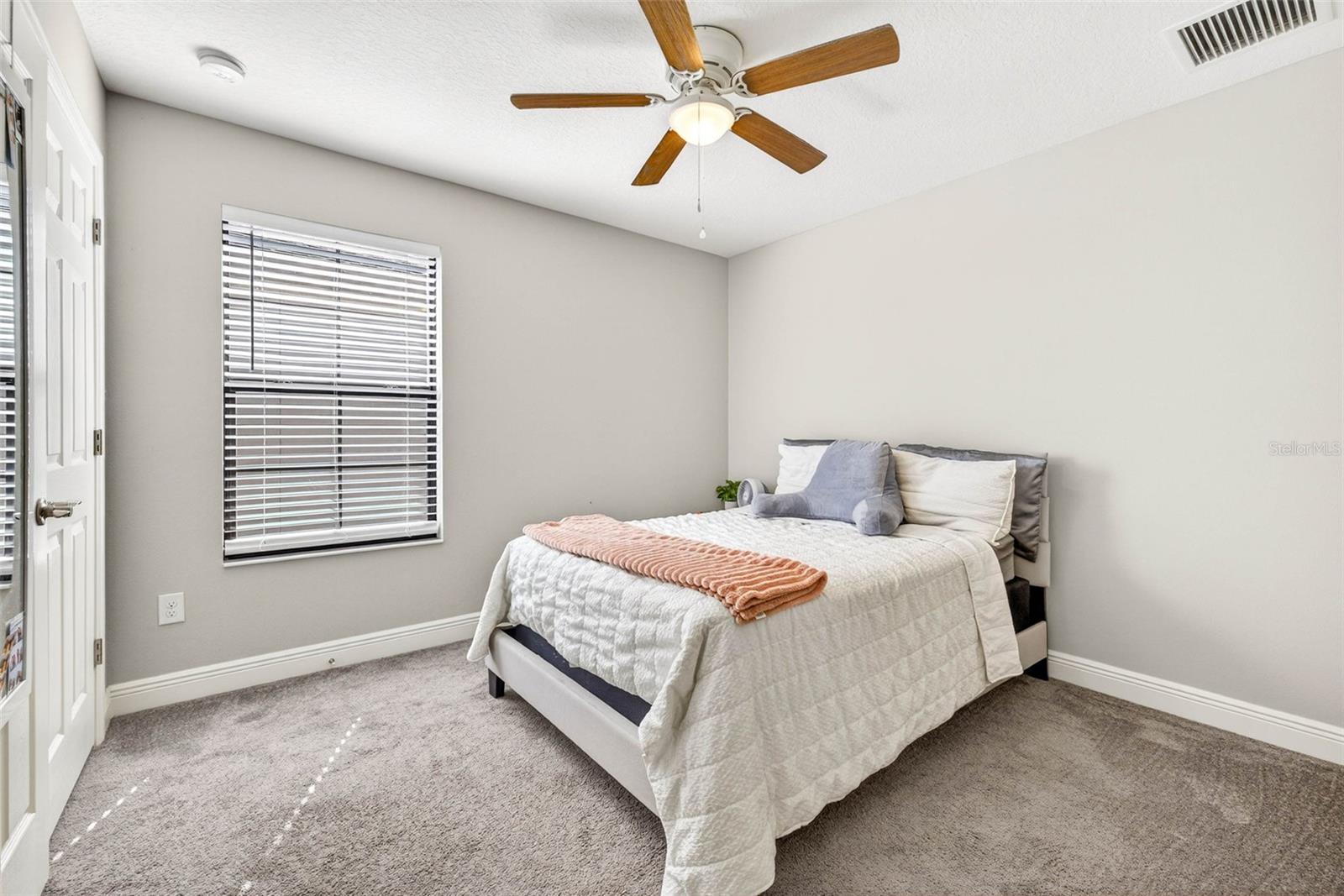 Image 33 of 61 For 13134 Monach Isles Drive