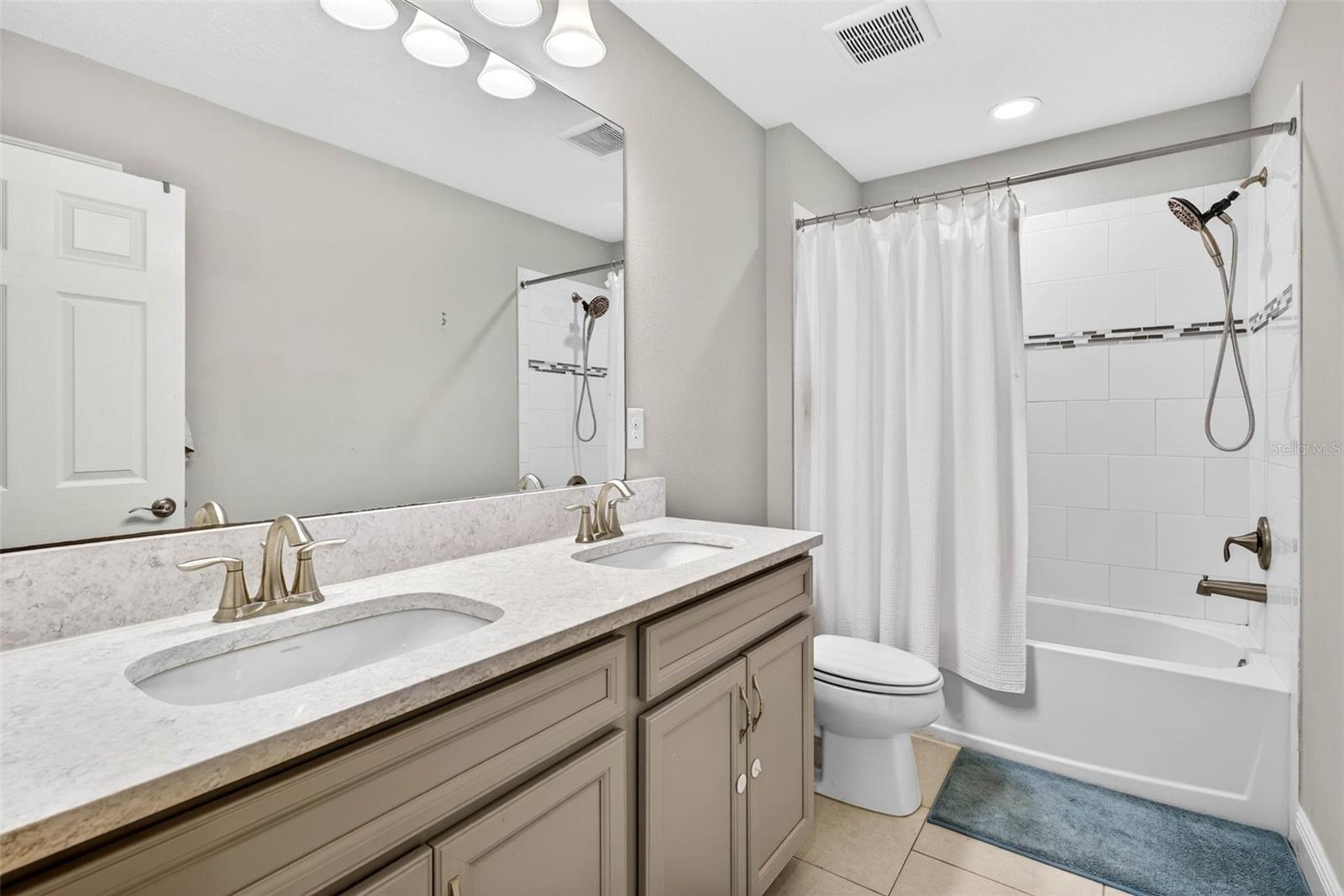 Image 37 of 61 For 13134 Monach Isles Drive