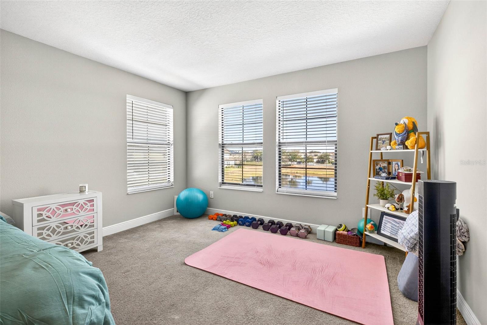 Image 40 of 61 For 13134 Monach Isles Drive