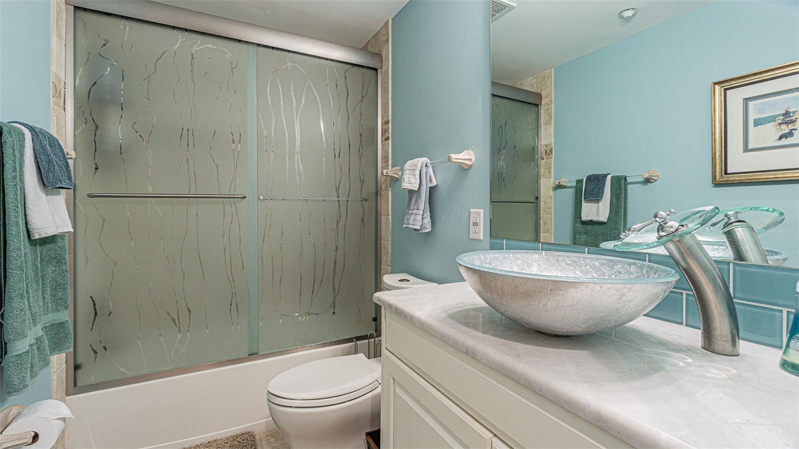 Image 21 of 43 For 1370 Gulf Boulevard 703