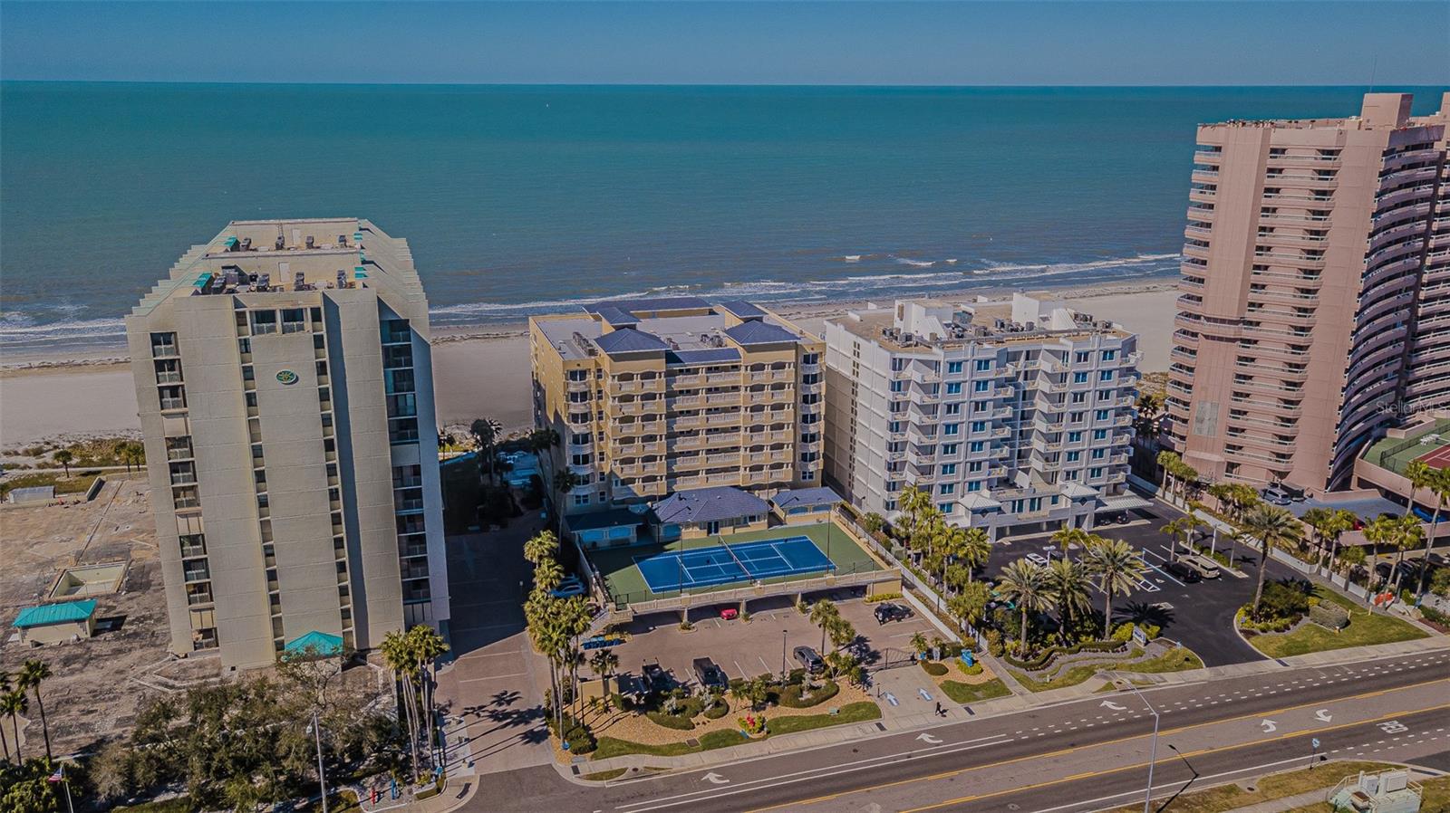 Image 34 of 43 For 1370 Gulf Boulevard 703