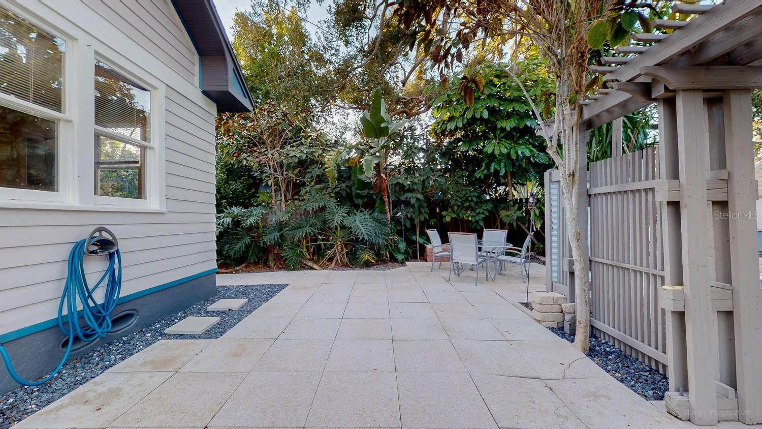 Image 24 of 48 For 115 21st Avenue Ne