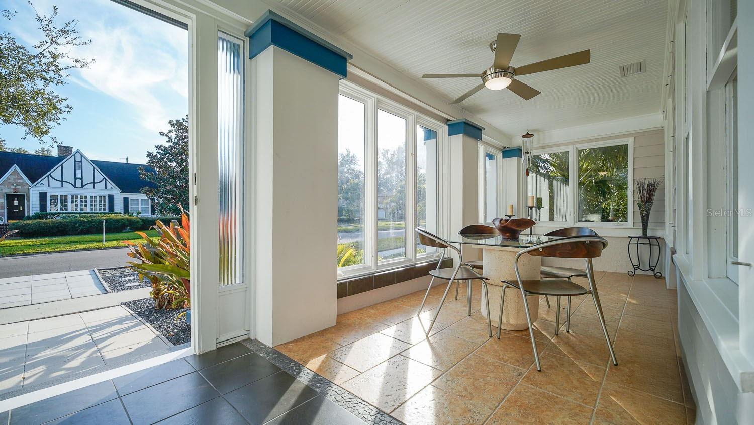 Image 3 of 48 For 115 21st Avenue Ne