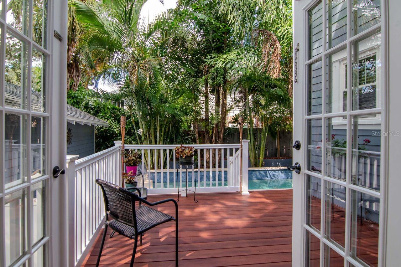 Image 22 of 31 For 2513 Palm Drive