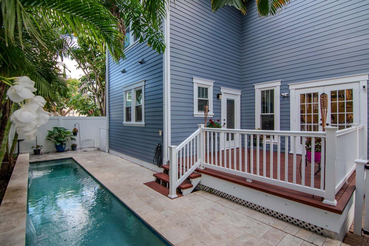 Image 24 of 31 For 2513 Palm Drive