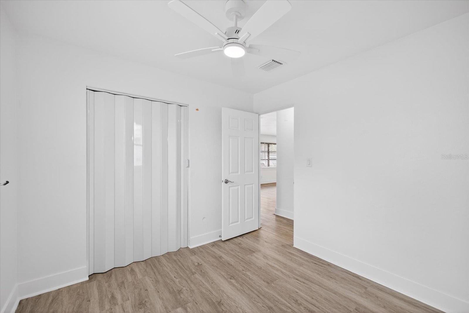 Image 19 of 37 For 8391 54th Street N