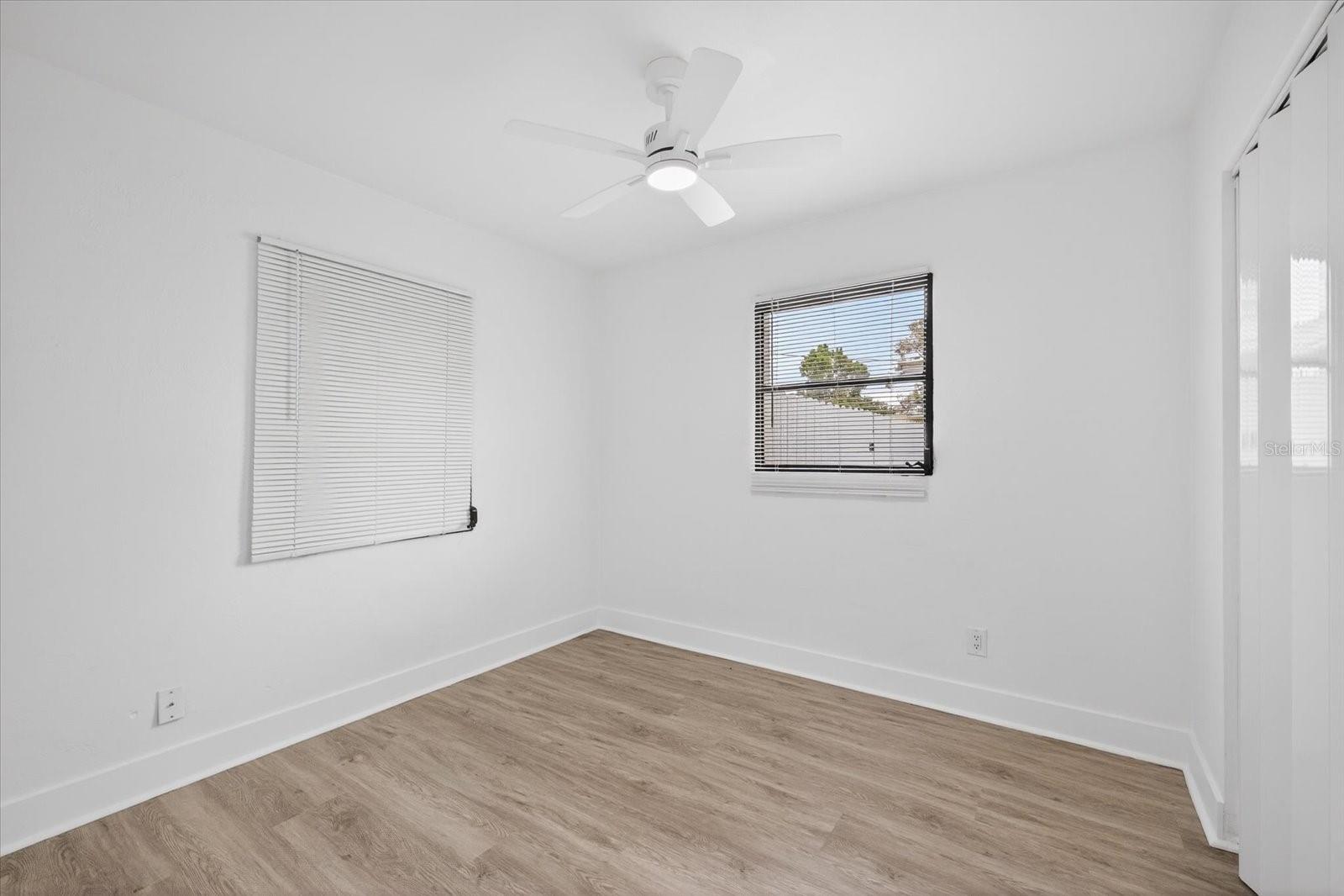 Image 22 of 37 For 8391 54th Street N