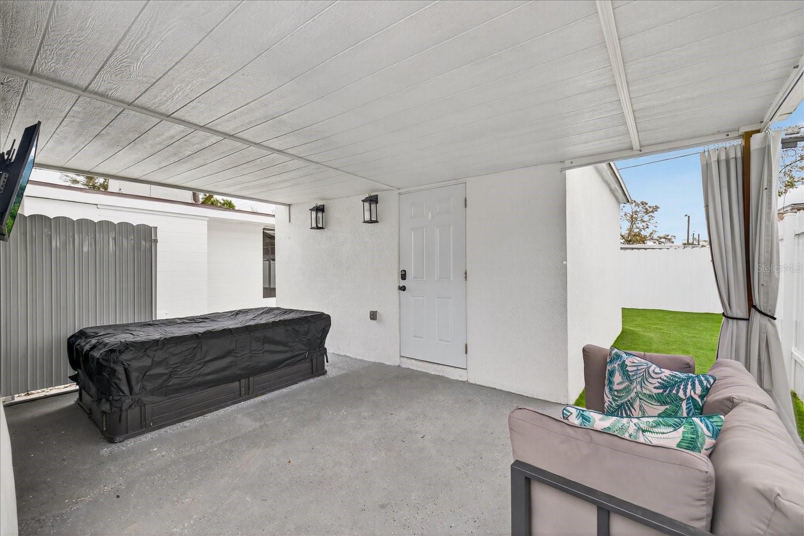 Image 30 of 37 For 8391 54th Street N