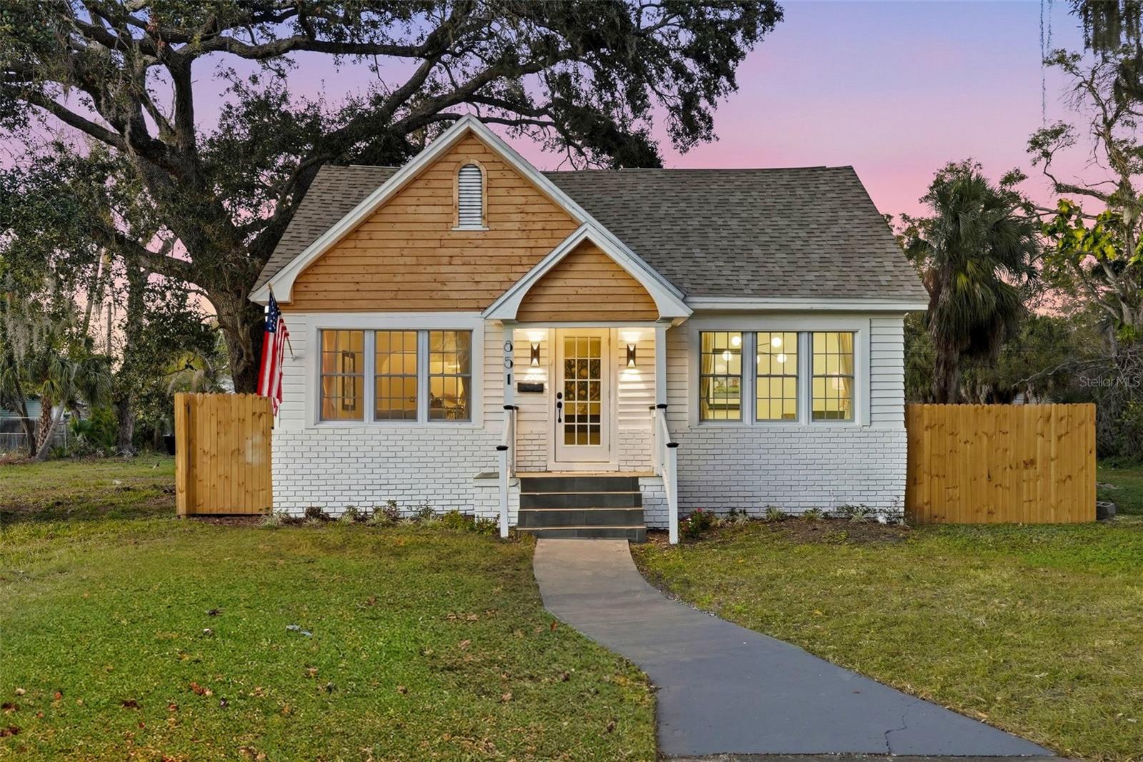 Details for 851 20th Avenue S, ST PETERSBURG, FL 33701