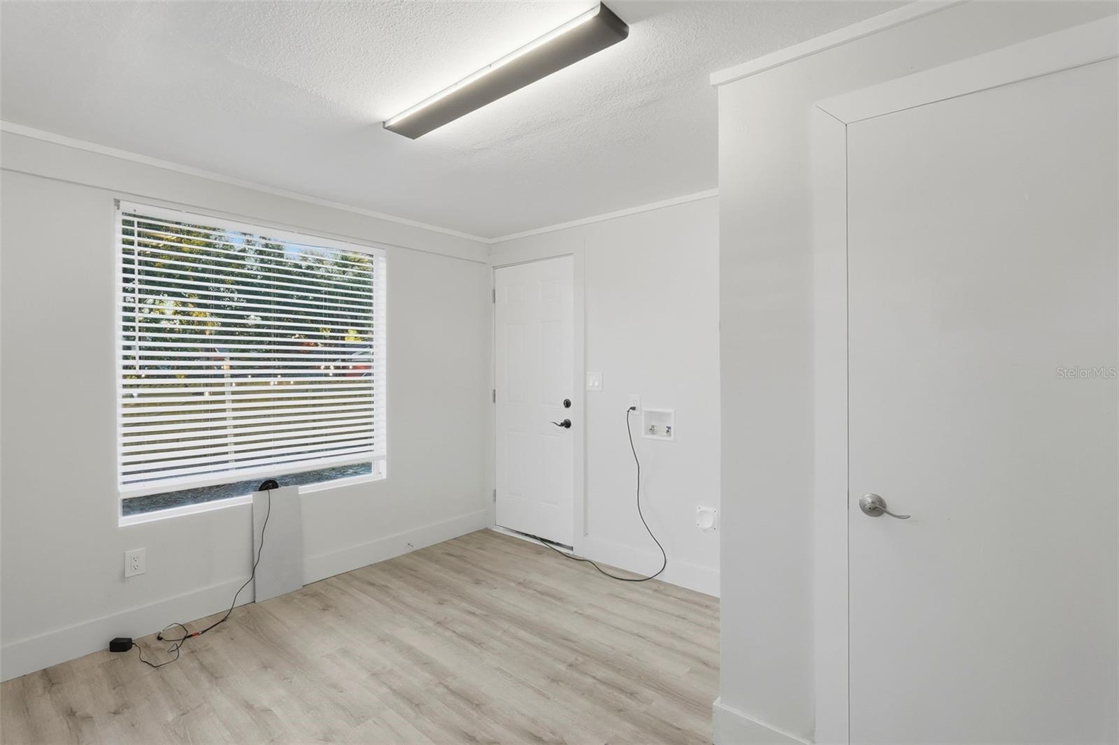 Image 15 of 28 For 851 20th Avenue S