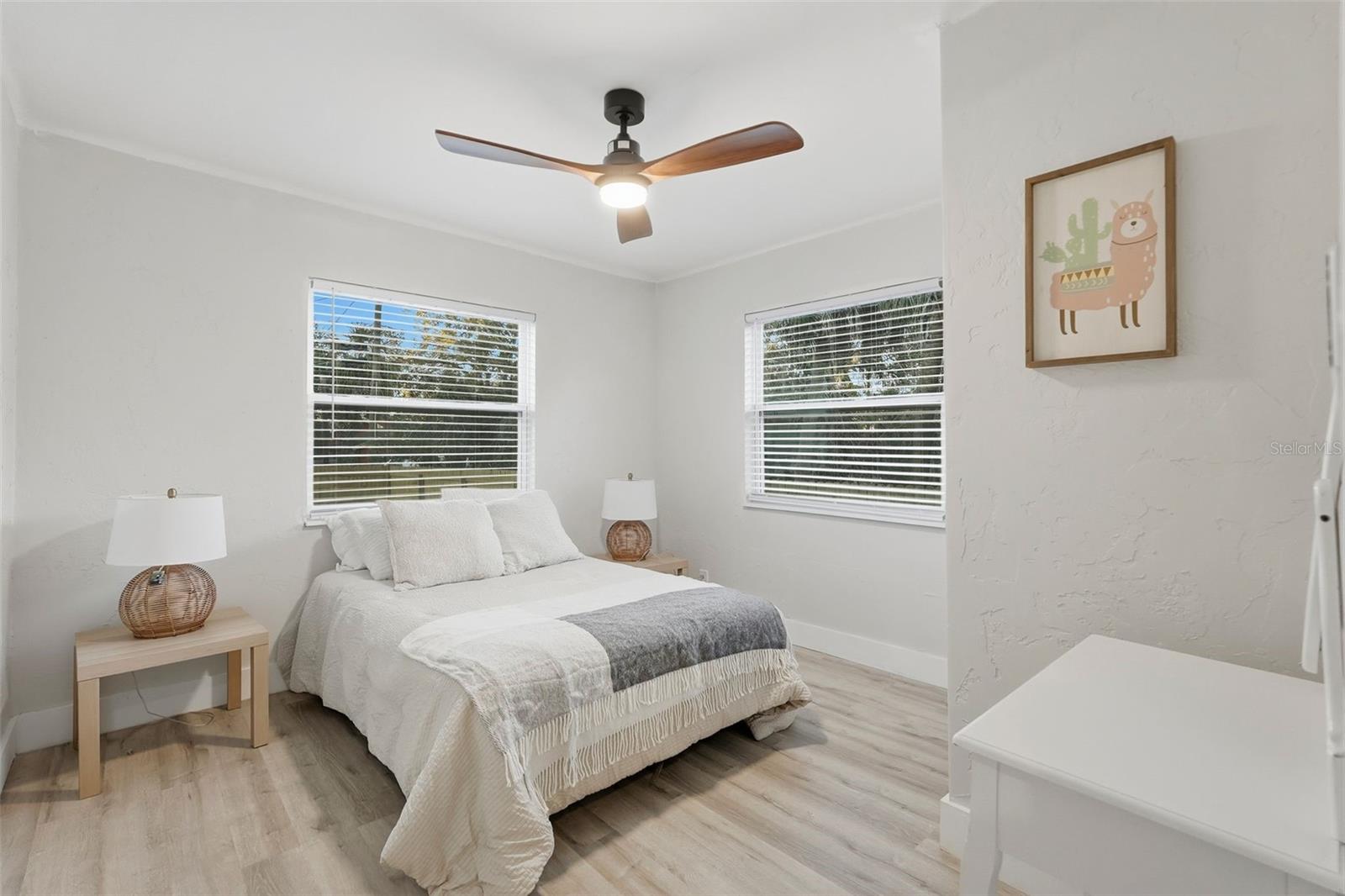 Image 20 of 28 For 851 20th Avenue S