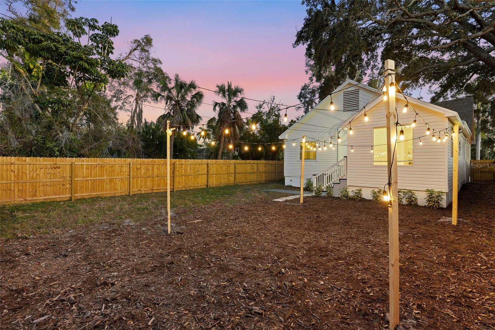 Image 27 of 28 For 851 20th Avenue S