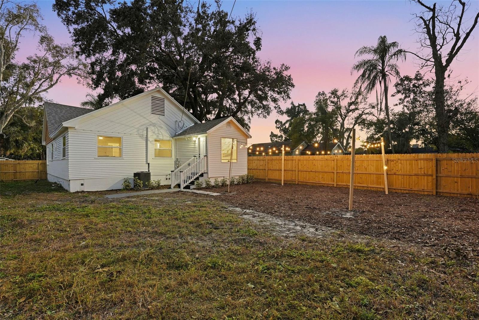 Image 28 of 28 For 851 20th Avenue S