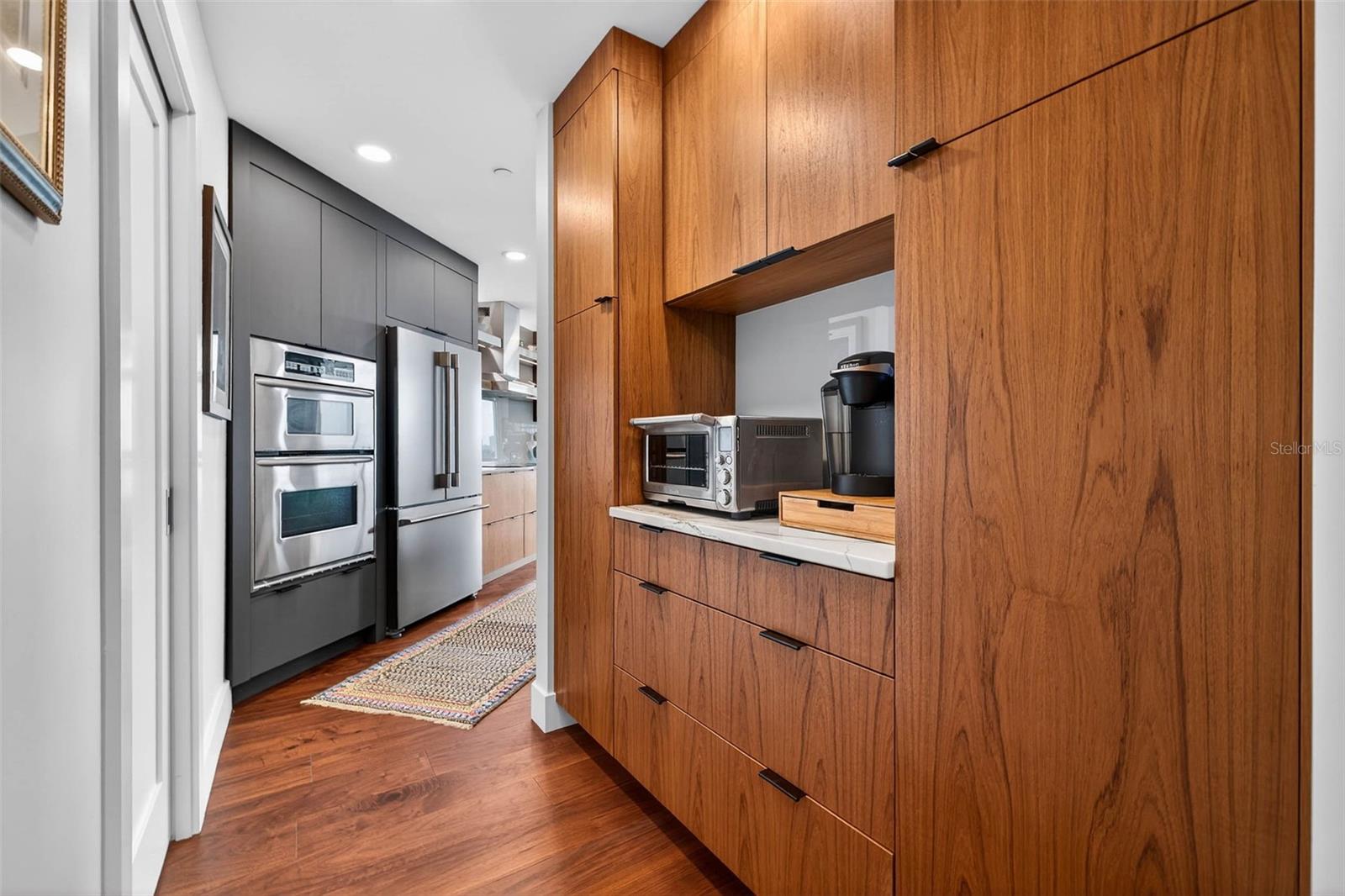 Image 11 of 35 For 1 Seaside Lane 503