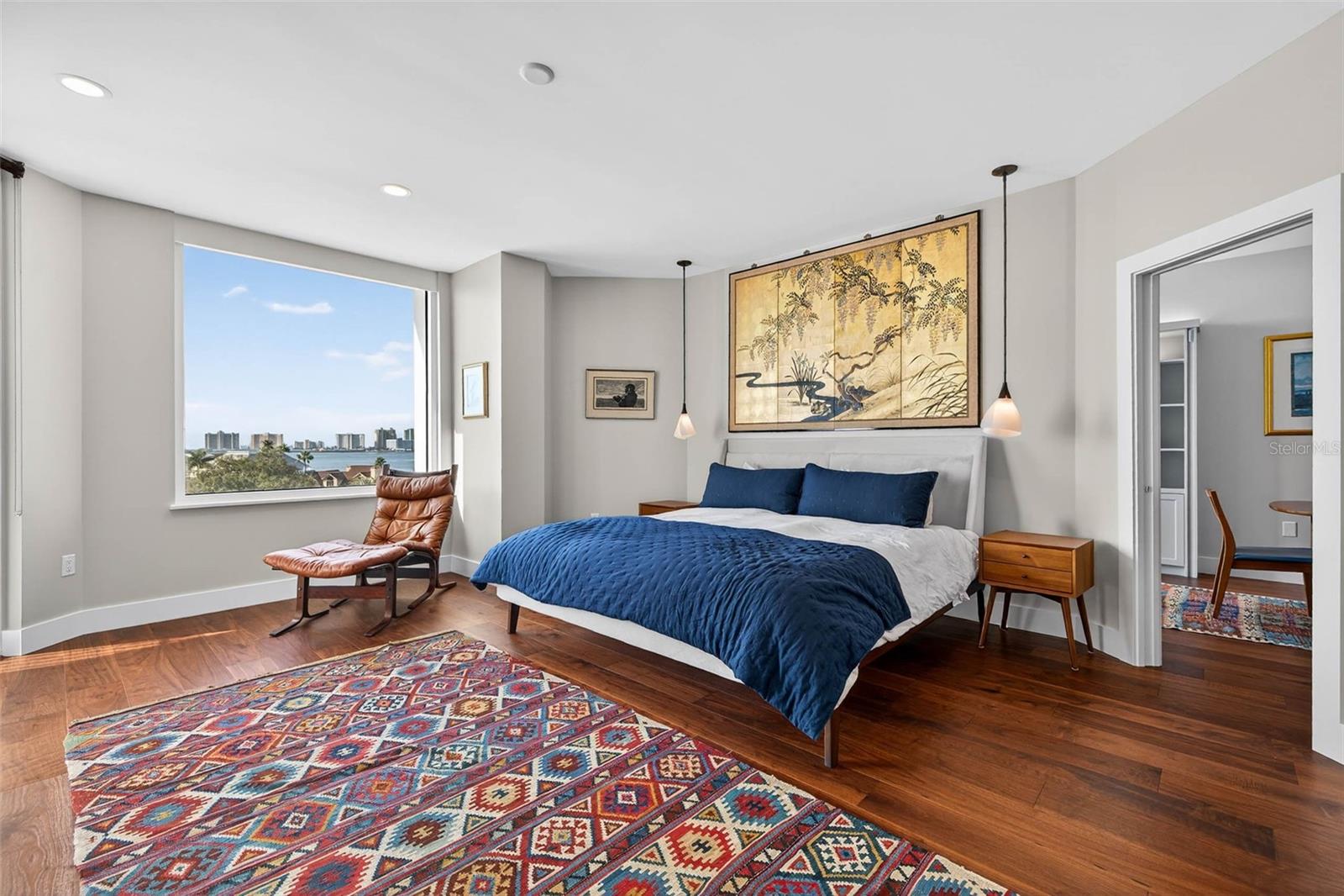 Image 14 of 35 For 1 Seaside Lane 503